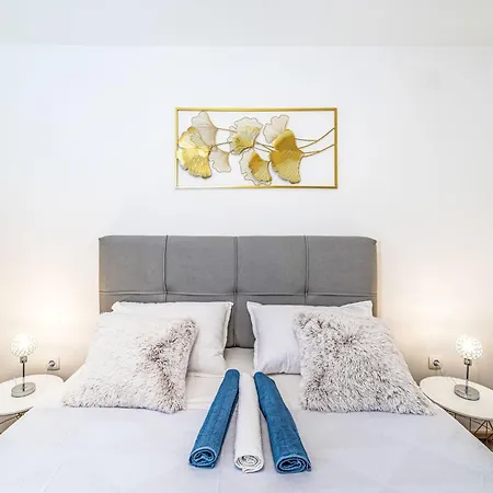 Holiday home Simic By Interhome Dusic